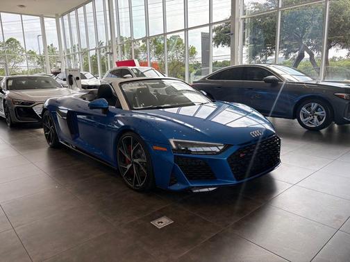 2023 Audi R8 5.2 V10 performance