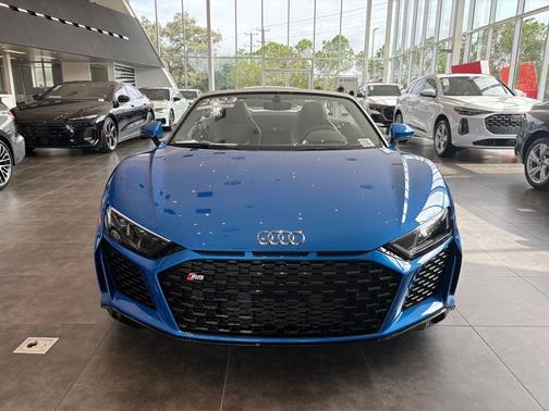 2023 Audi R8 5.2 V10 performance