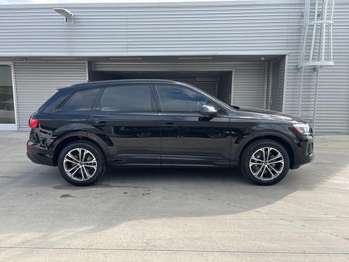 2026 Audi Q7 55