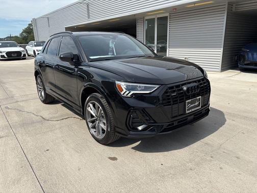 2025 Audi Q3 45 S line Premium