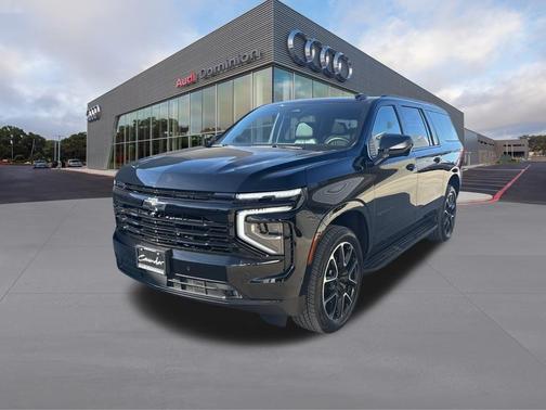 2025 Chevrolet Suburban RST