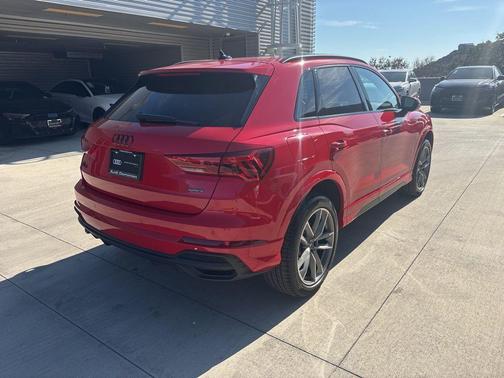 2025 Audi Q3 45 S line Premium