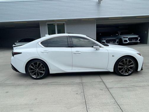 2024 Lexus IS 350 F Sport