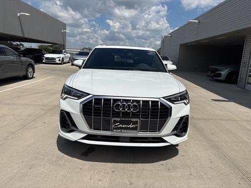 2025 Audi Q3 45 S line Premium