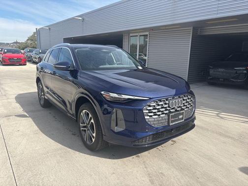 2025 Audi Q5 2.0T quattro Premium