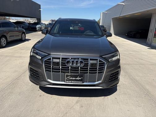 2021 Audi Q7 55 Prestige