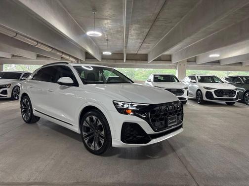 2026 Audi Q8 55 Premium