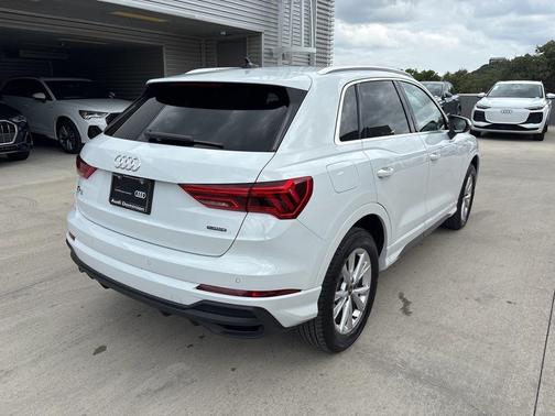 2025 Audi Q3 45 S line Premium