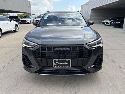 2025 Audi Q3 45 S line Premium