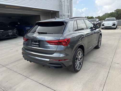 2025 Audi Q3 45 S line Premium