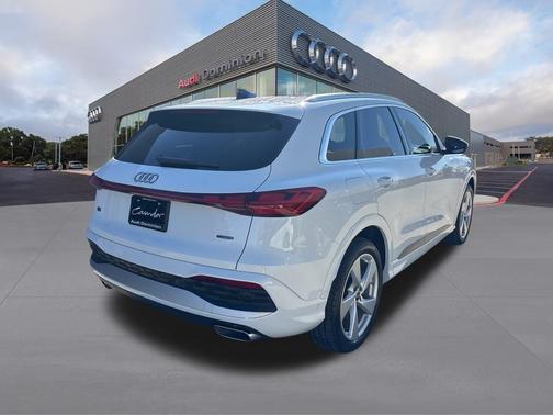 2025 Audi Q5 2.0T quattro Premium