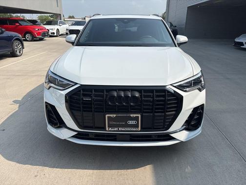 2025 Audi Q3 45 S line Premium