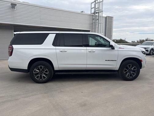 2024 Chevrolet Suburban Z71