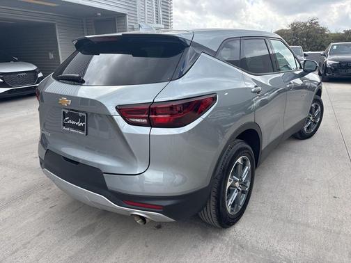 2025 Chevrolet Blazer LT