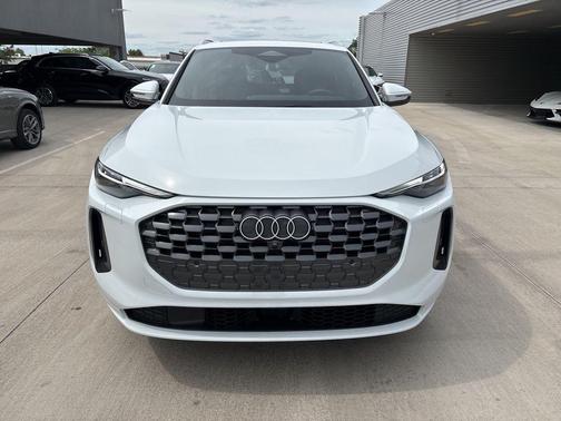 2025 Audi Q5 2.0T quattro Premium
