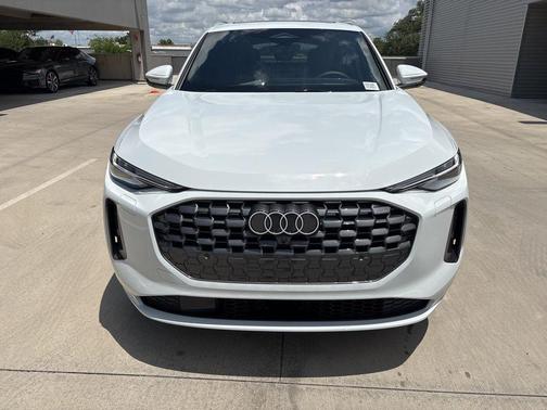 2025 Audi Q5 2.0T quattro Premium