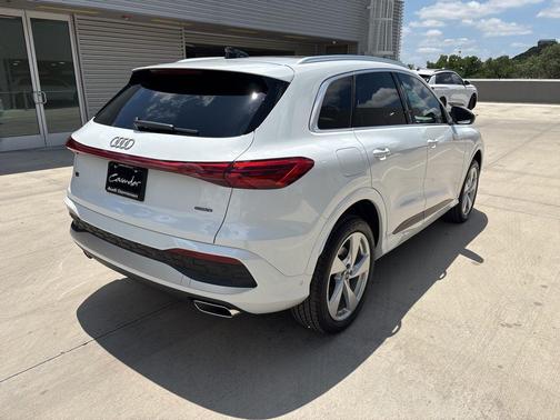 2025 Audi Q5 2.0T quattro Premium