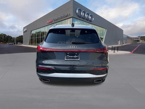 2025 Audi Q5 2.0T quattro Premium