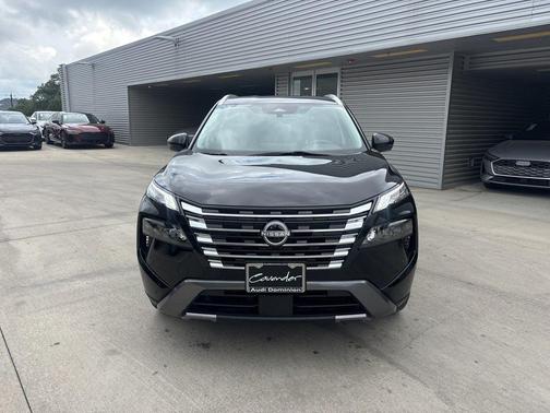 Black 2024 Nissan Rogue SL