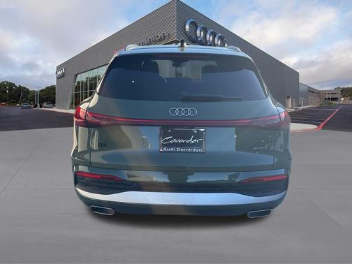 2025 Audi Q5 2.0T quattro Premium
