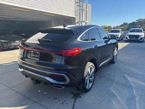 2025 Audi Q5 2.0T Premium