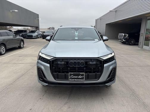 2026 Audi Q7 45 Premium
