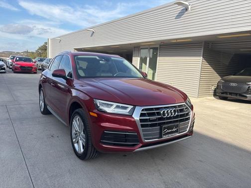 2018 Audi Q5 2.0T Tech Premium