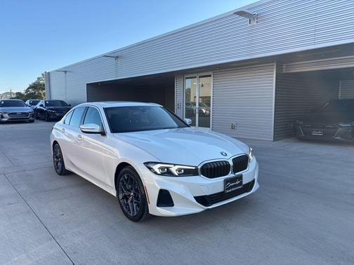 2025 BMW 330 i xDrive