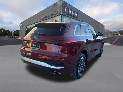 2025 Audi Q5 2.0T quattro Premium