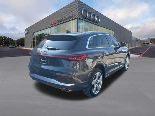 2025 Audi Q5 2.0T quattro Premium