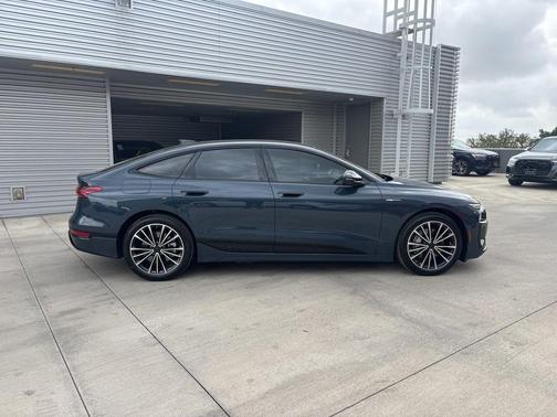 3D3D 2027 Audi A6 e-tron PLUS