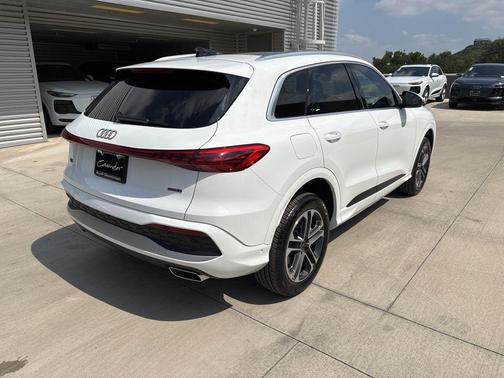 2025 Audi Q5 2.0T quattro Premium