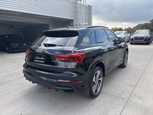 2025 Audi Q3 45 S line Premium