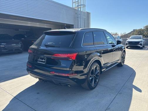 2026 Audi Q7 55 Premium Plus