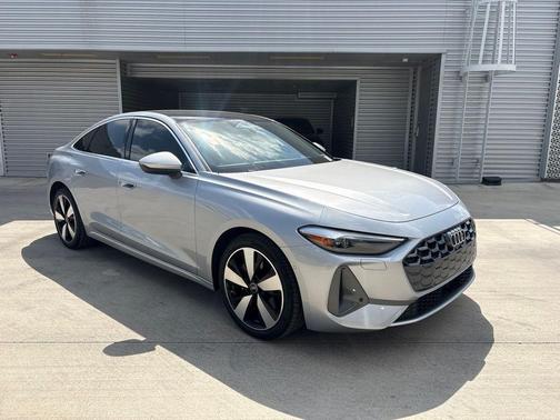 Florett Silver Metallic 2025 Audi A5 2.0T quattro Premium