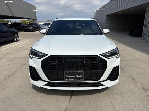 2025 Audi Q3 45 S line Premium