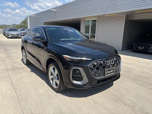 2025 Audi Q5 2.0T Premium