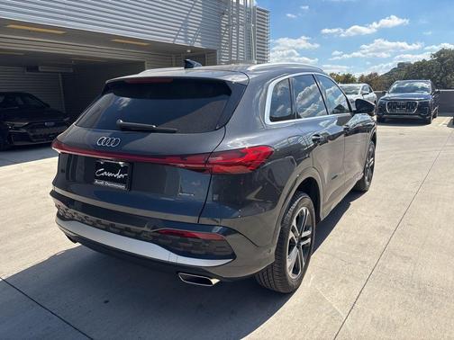 2025 Audi Q5 2.0T quattro Premium