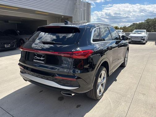 2025 Audi Q5 2.0T quattro Premium