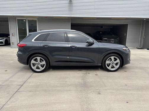2025 Audi Q5 2.0T quattro Premium