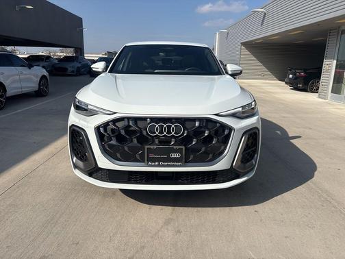 2025 Audi Q5 2.0T Premium