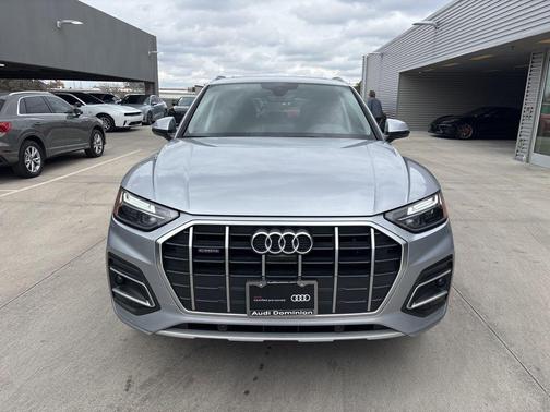 2023 Audi Q5 40 Premium Plus