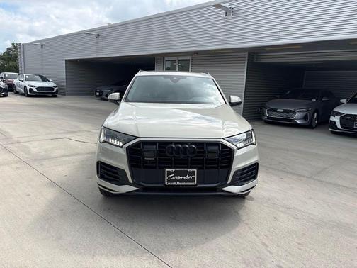 Vicuna Beige Metallic 2023 Audi Q7 45 Premium Plus