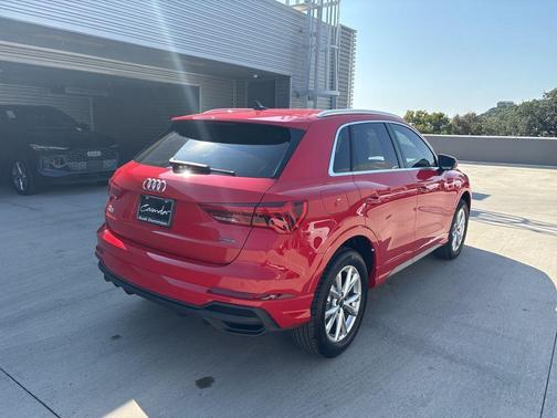 2025 Audi Q3 45 S line Premium