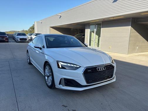 2022 Audi A5 40 Premium