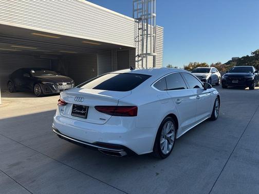 2022 Audi A5 40 Premium