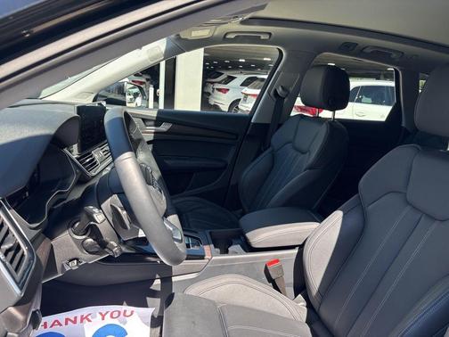 2025 Audi Q5 45 S line quattro Premium