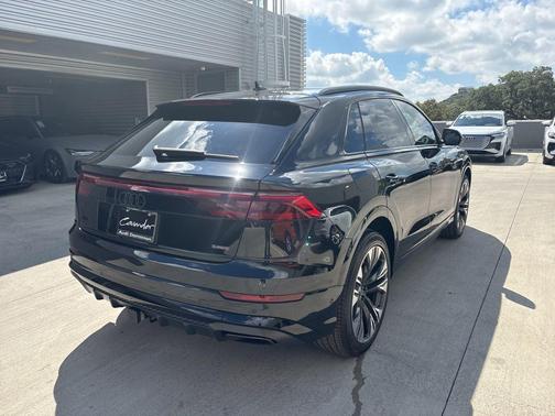 2026 Audi Q8 55 PLUS