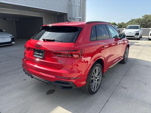 2025 Audi Q3 45 S line Premium