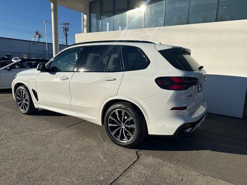 2026 BMW X5 PHEV xDrive50e
